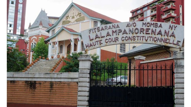 Dans la soirée du 25 avril, la Haute Cour Constitutionnelle malgache a publié sur son site web son avis sur les deux demandes