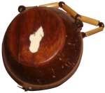 Artisannat malgache à base de noix de coco