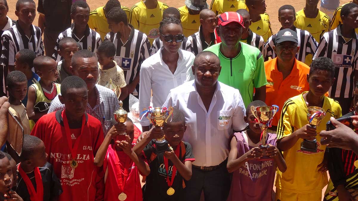 Un groupe composé d'une cinquantaine de personnes dont 35 enfants et 15 parents composait la délégation de l’École de Football Wana Simba de Mamoudzou