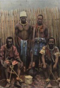 Prisonniers Fahavalos en 1896