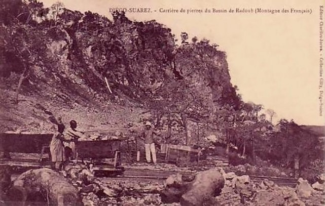 Carrière de pierres pour le bassin de radoub (Montagne des Français - 1907)