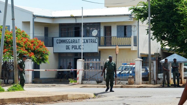 Piquet de sécurité devant le commissariat central d'Antsiranana