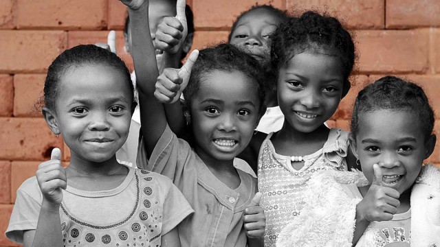 L’ONG Cœur et Conscience œuvre, dans le cadre de son programme de Protection de l’enfance, pour la création d’un réseau de familles d’accueil