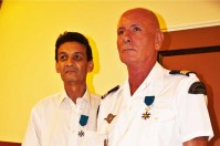 La visite de l’Ambassadeur de France à Madagascar a également été l’occasion de recevoir MM Louis et Borel dans l’ordre national du Mérite
