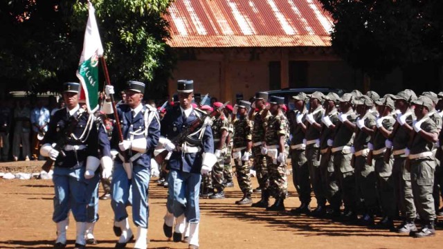  42 soldats ont été présentés sous le drapeau à l’École d’Intervention Gendarmerie Nationale (EIGN) à Sakaramy