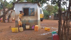 Les habitants d'Ambalavola ont accès à 13 kiosques fontaines publiques