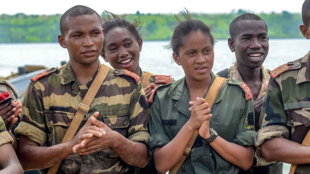 Rasoanandrasana et Andrianina Sitraka Haingo sont élèves officiers à l’académie militaire d’Antsirabe