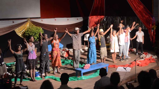 Les étudiants de l’université d’Antsiranana ont interprété la pièce de théâtre de David Jaomanoro pendant la semaine de la francophonie