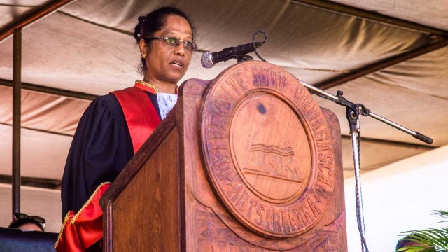 L’investiture du Professeur Cécile Marie Ange Manorohanta marque le début d’un nouveau mandat de trois ans à la présidence de l'Université d'Antsiranana