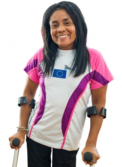 Michel Jocelyne, couturière et vice-présidente de l’association Association des Femmes Handicapées de Madagascar de Diego Suarez (AFHAM)