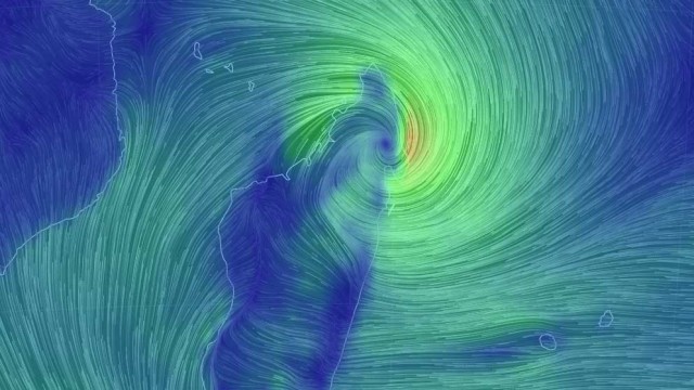 Le cyclone intense Enawo vu par le site météo earth.nullschool.net